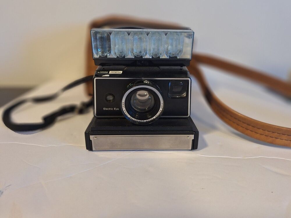 VTG Berkey Funshooter 2000 Camera With Case, Flash & Booklet Untested - Picture 2 of 15